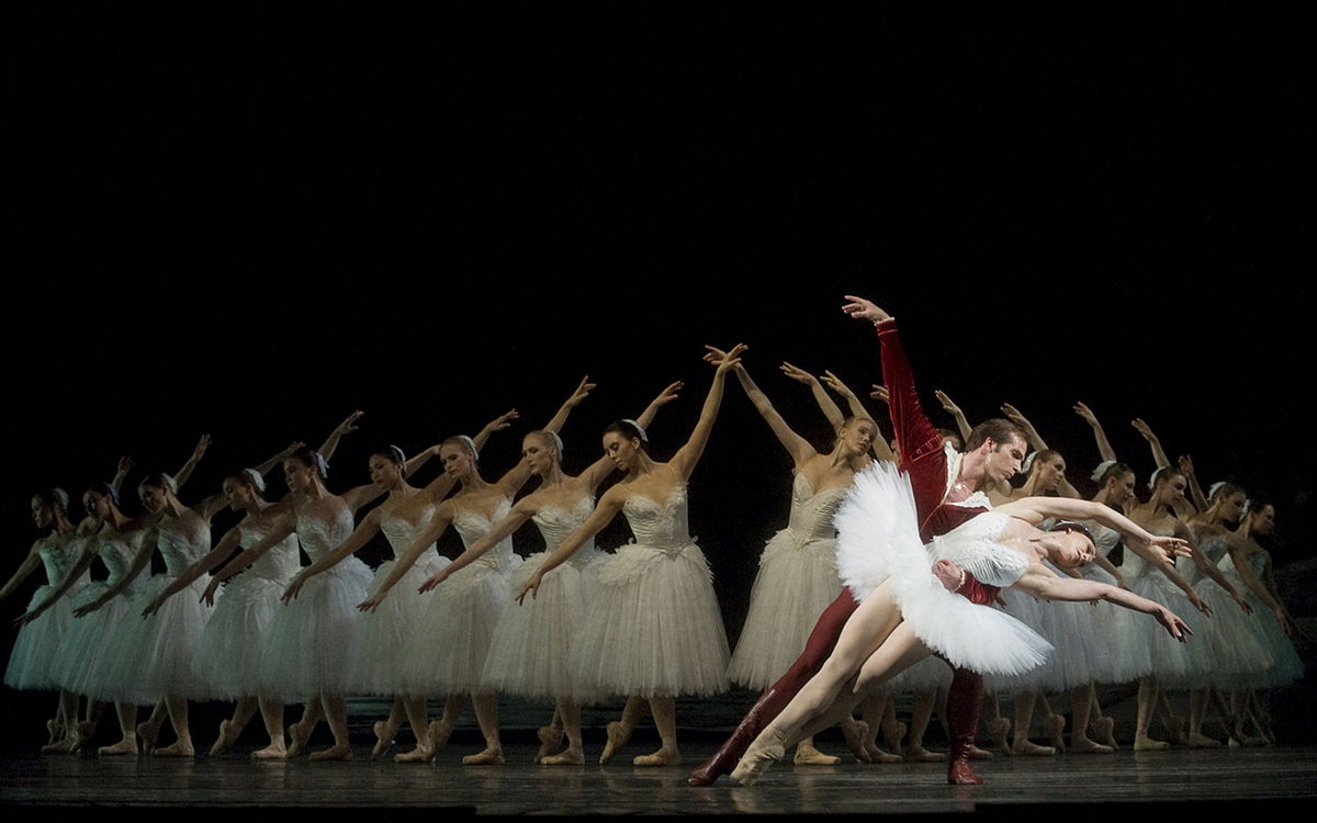 Kyiv Ballet brings Swan Lake to life in Teulada Moraira