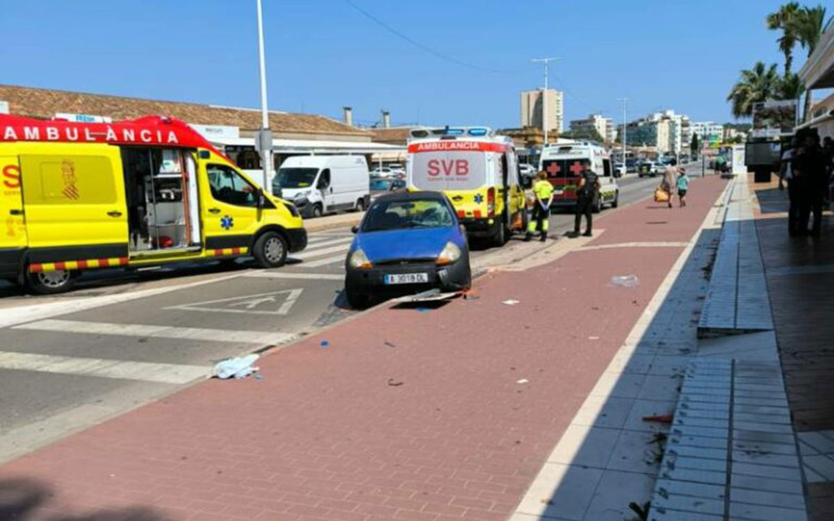 Man held after hitting French family on pedestrian crossing near Arenal beach