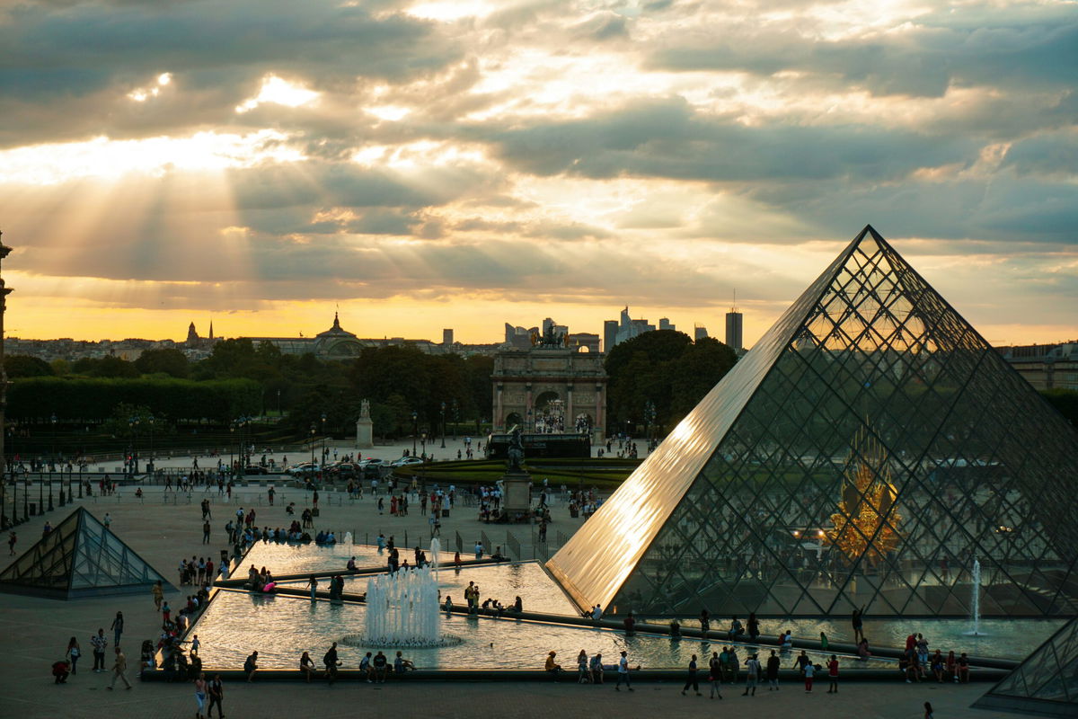 Louvre opens contest for its redesign