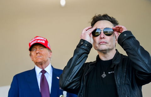 Elon Musk’s Fortune Shifts by a Record $75 Billion in 2025.