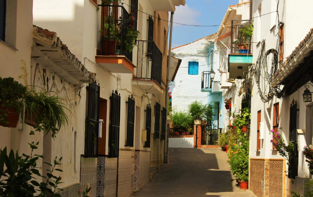 A new window into Axarquia