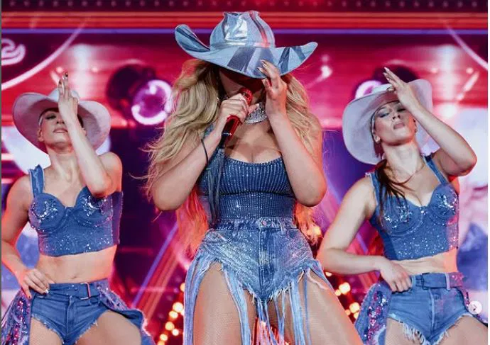 Beyoncé dominates Emmy history, clinches first award!