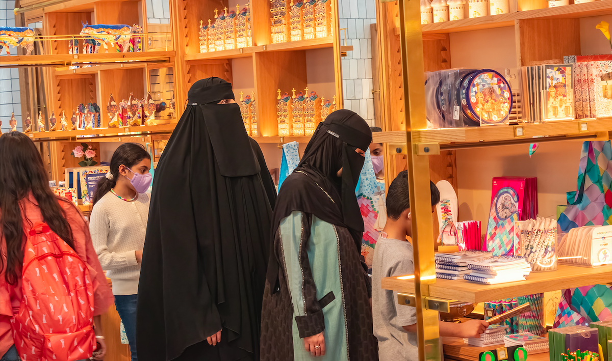 Spain’s partido popular to prohibit Burka use
