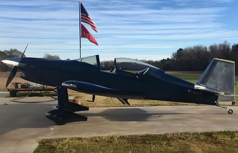 Birmingham Airport Turns into War Zone after Panic Landing
