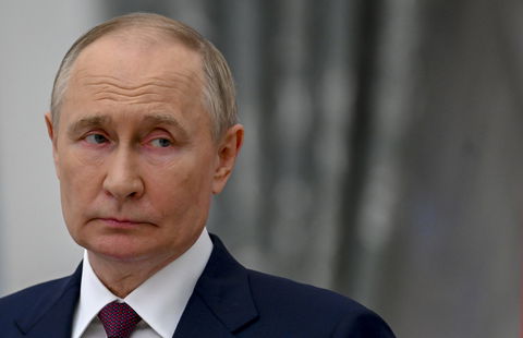 Trump toots his own horn, but no deal was reached with Putin