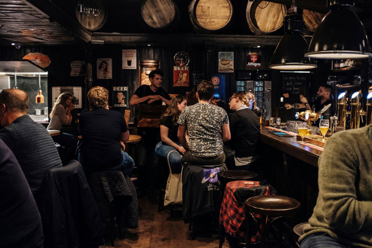 Barcelona enacts citywide pub crawl ban