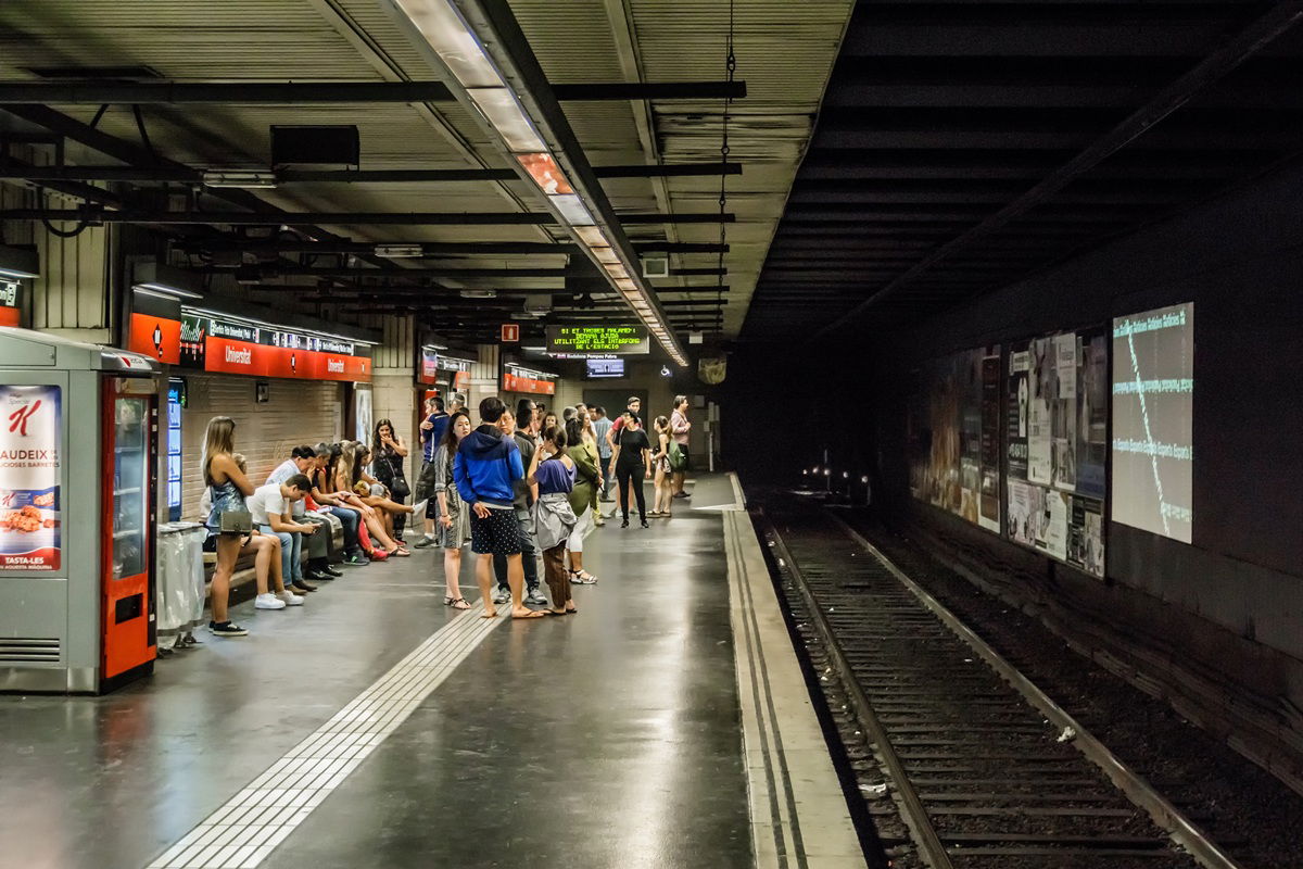 Barcelona ghost stations: TMB centenary tours