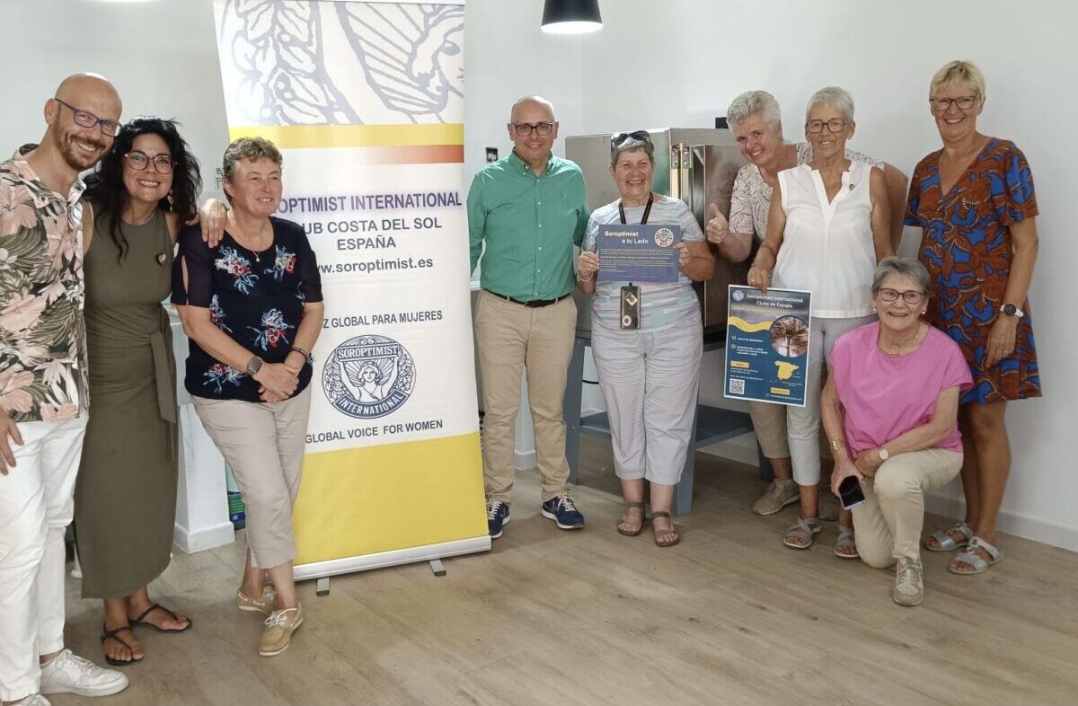 Soroptimist by your side: Carol’s art academy reborn in Paiporta (Valencia)