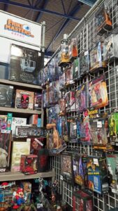 Collectible figures astatine nan event.