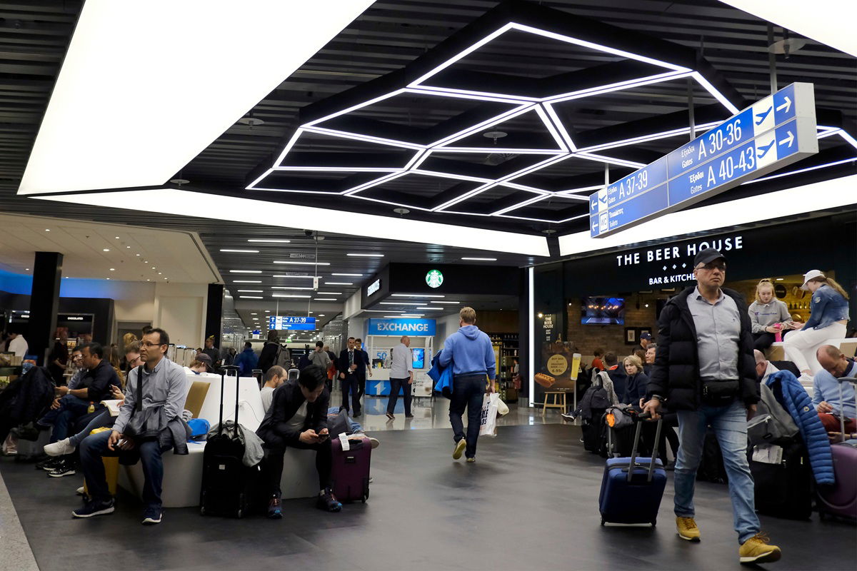 Holiday chaos: Thousands of Brits stranded as Greece shuts down in massive strike