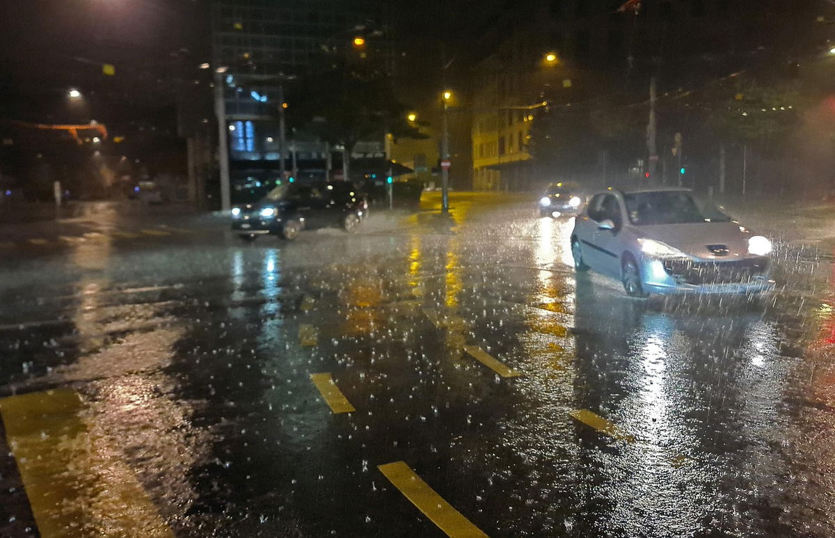 Red alerts issued across eastern Spain