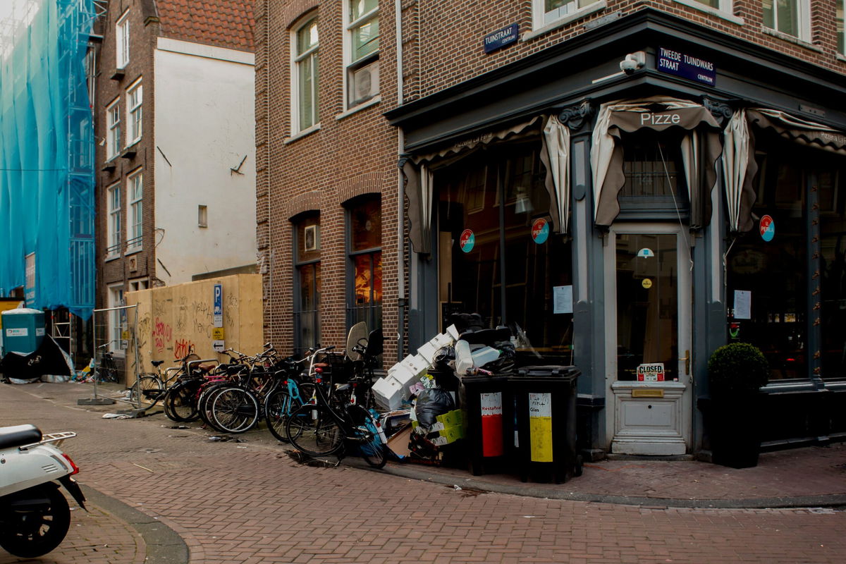 Amsterdam’s rubbish solution: Doing away with bins