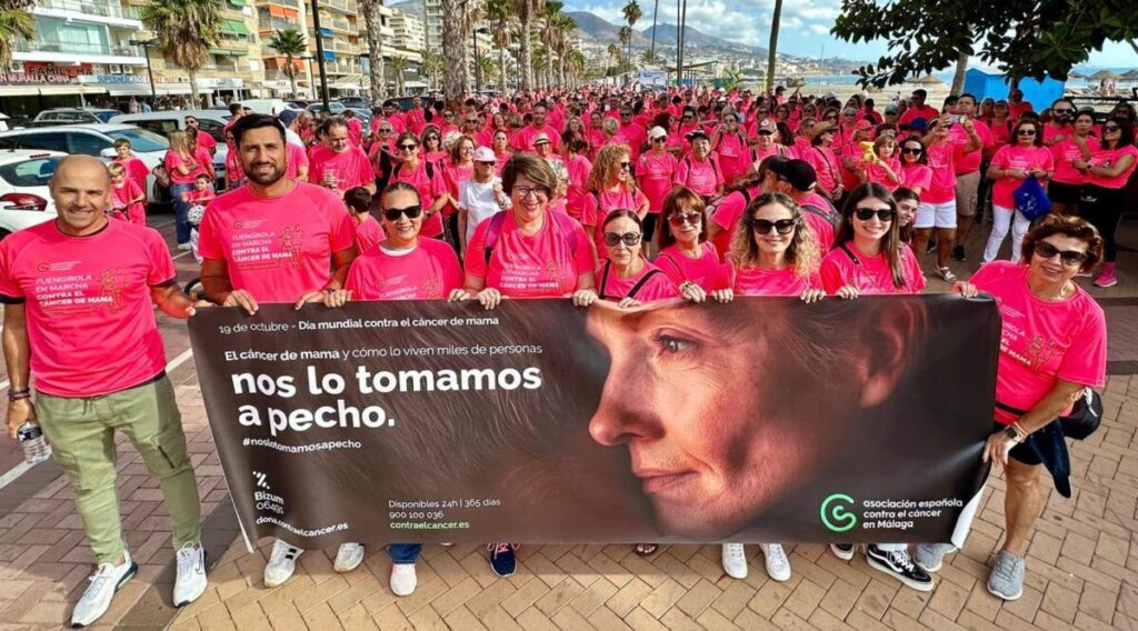 Fuengirola residents each successful pink