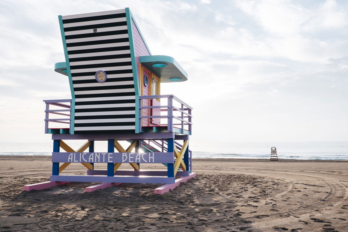 Juan Gil-Albert Institute Promotes Urban Art Through Collaborative Workshops in Tibi, Albatera, and Pilar de la Horadada