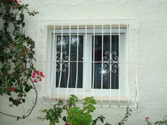 SafeStyle Spain – Secure, Efficient Windows for Mediterranean Living