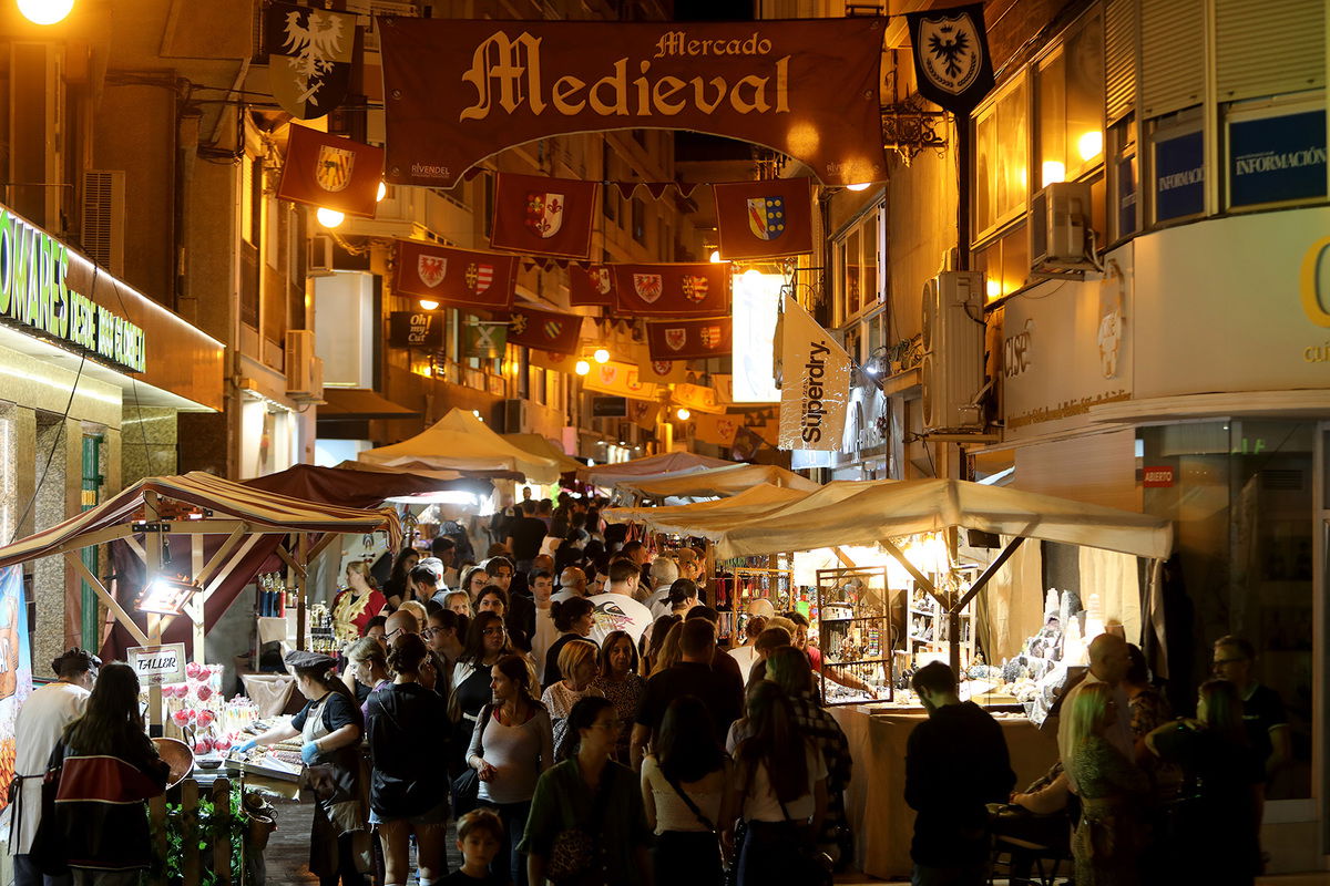 Elche’s annual Medieval Festival 2025 is in full swing
