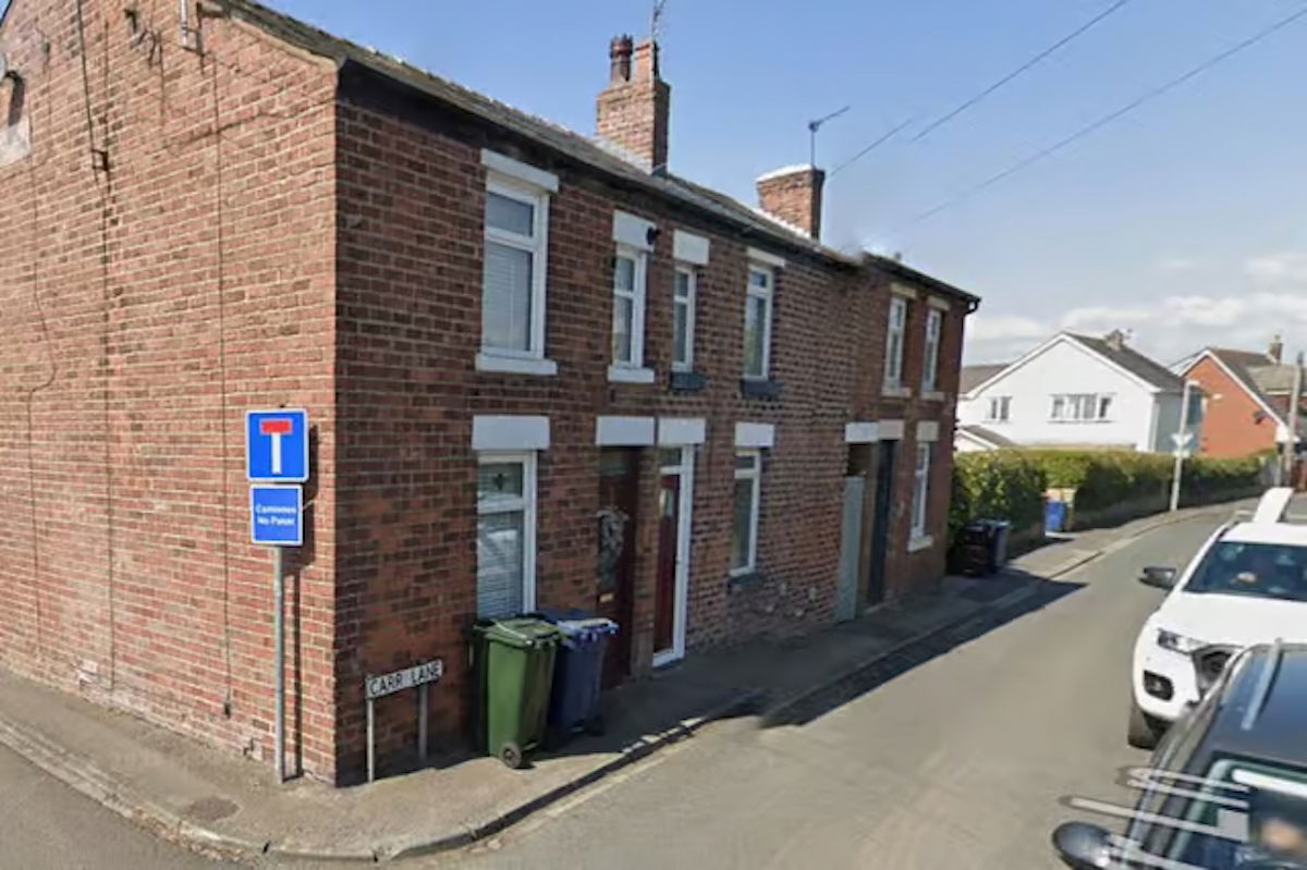 Spanish road signs puzzle villagers in rural Lancashire