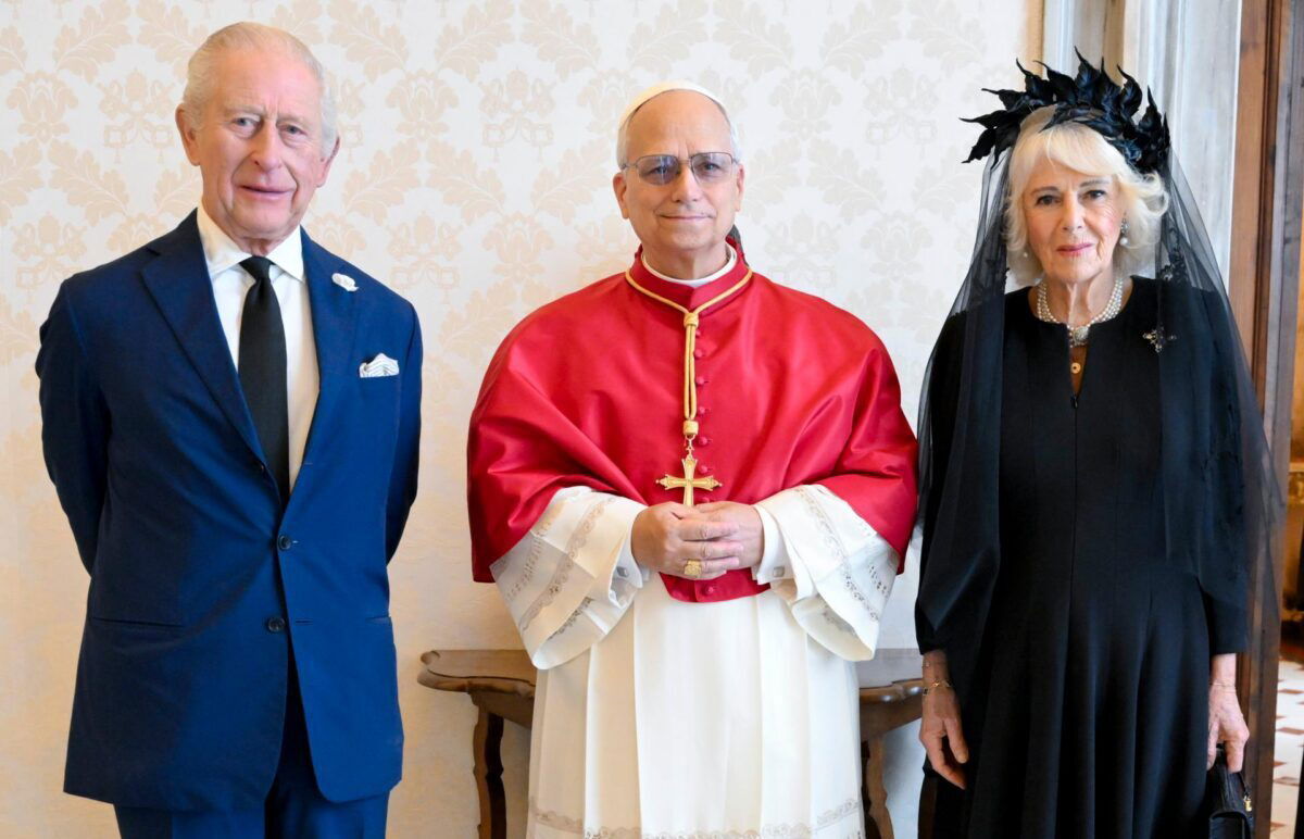 History made: It took more than 500 years, but the King kneels again in Rome