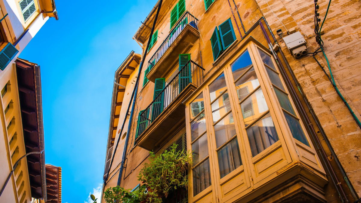Mallorca Cracks Down: €300,000 Fines For Illegal Holiday Rentals In Palma Mallorca Cracks Down: €300,000 Fines For Illegal Holiday Rentals In Palma