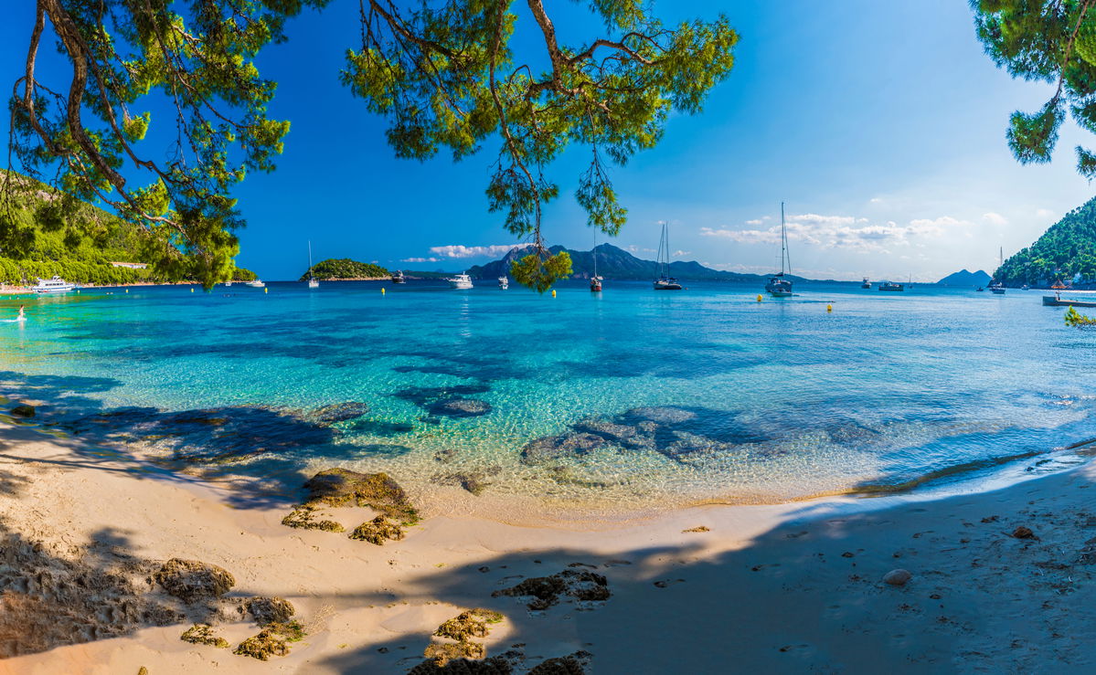Uk And Other Holidaymakers Warned Of £13 Daily Tourist Tax When Visiting Spanish Islands Uk And Other Holidaymakers Warned Of £13 Daily Tourist Tax When Visiting Spanish Islands