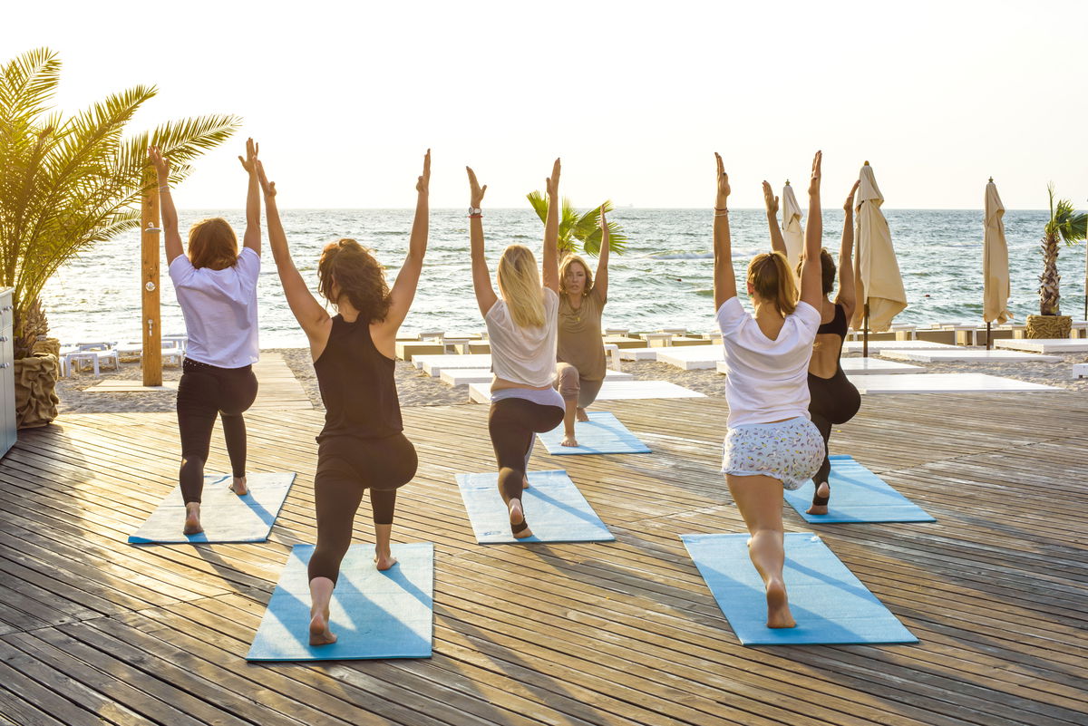 Spain: Torrevieja Event Fosters Women's Well-being with Yoga and Meditation article image
