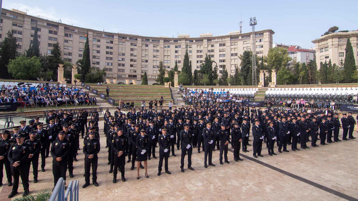 Benidorm Honours 389 Local Police Officers In Alicante Province