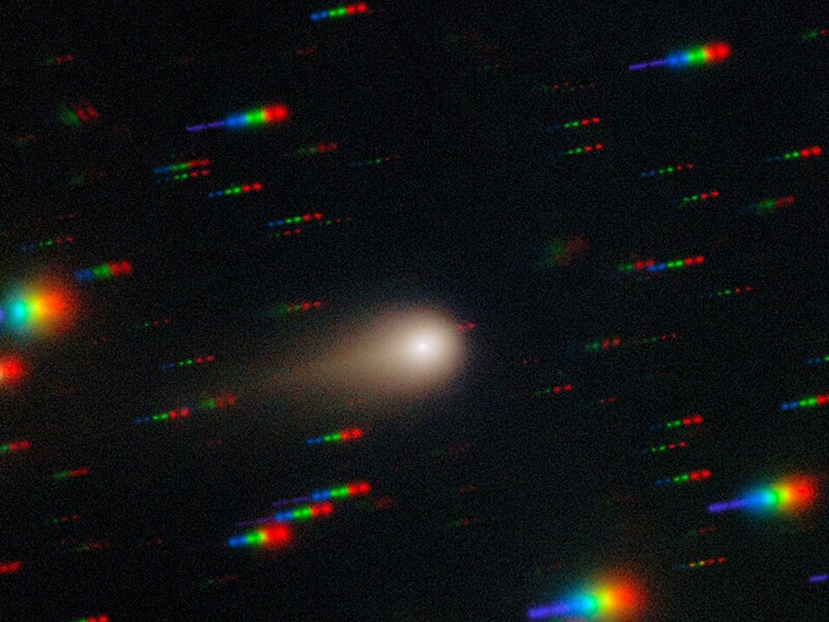 What Is The Mysterious Acceleration Of Comet 3i/atlas That’s Dividing Scientists?