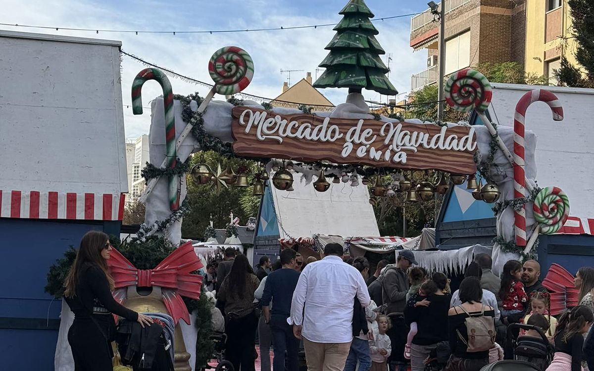 Pego Welcomes Christmas With A Night Full Of Lights, Music And Charm