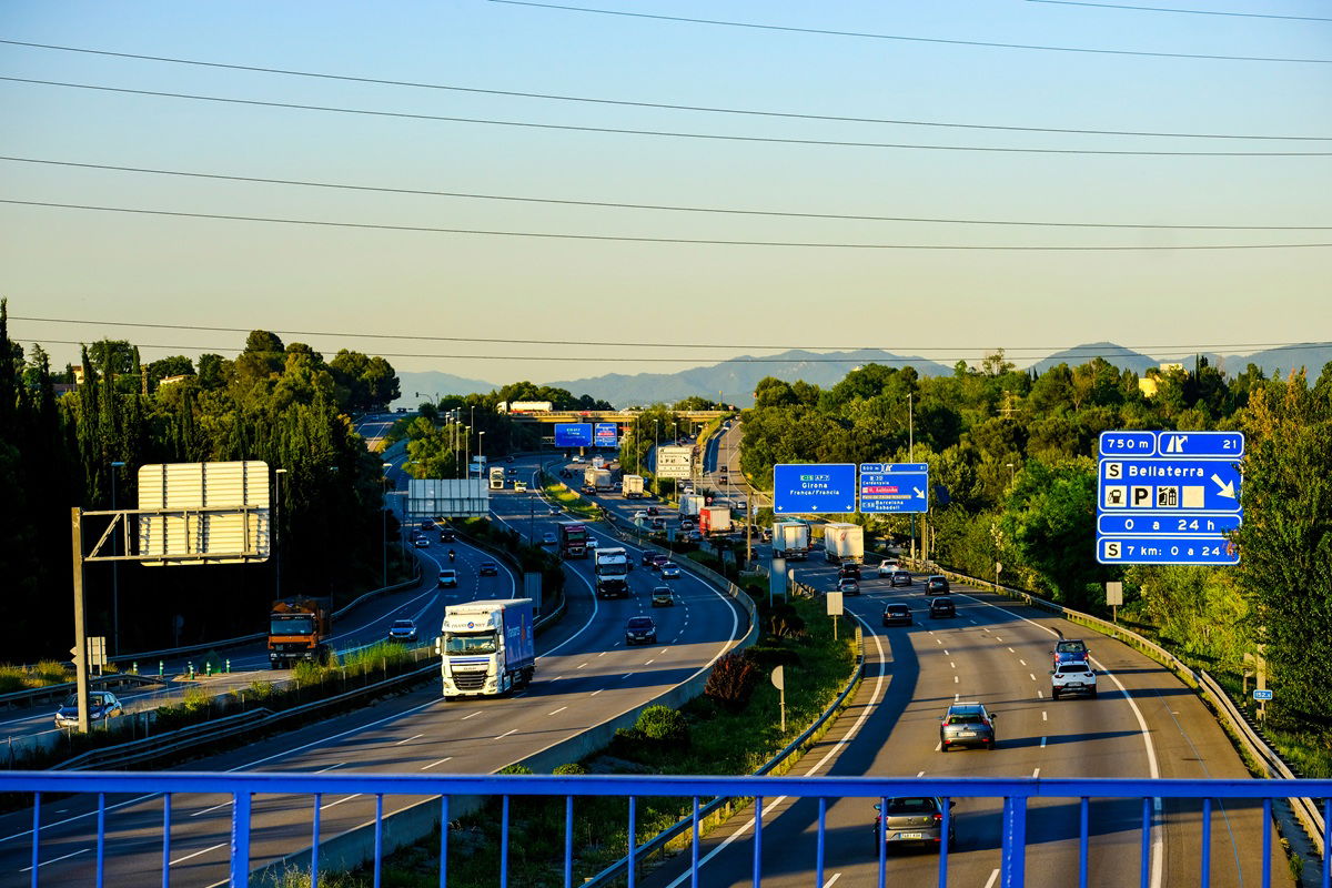 Soon You’ll “need” This App To Drive Between France And Spain – Here’s Why