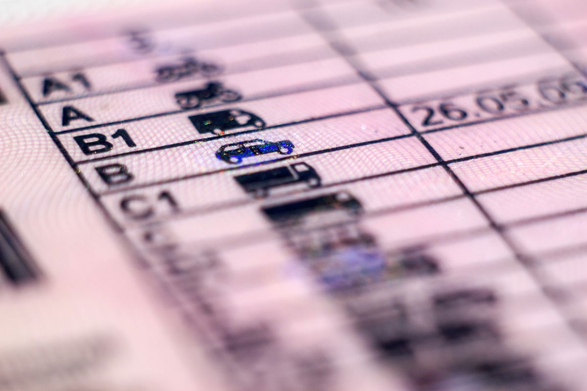 Dgt Crackdown: Thousands In Spain Could Lose Their Driving Licence Under New Health Rules