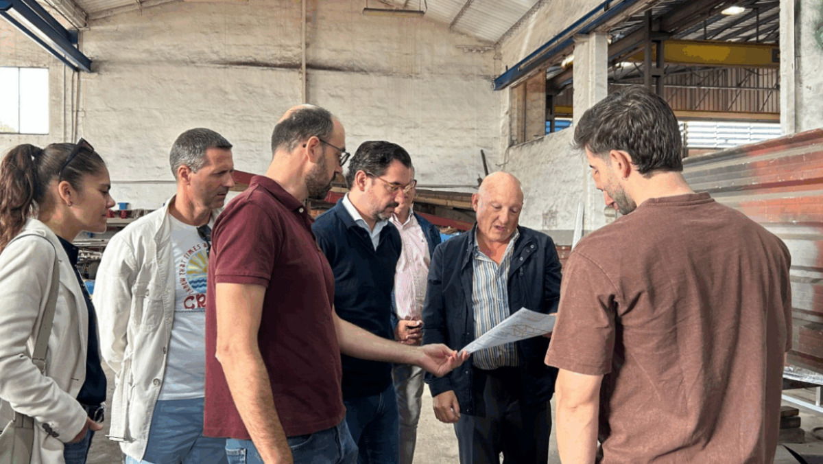 Elche Nears Completion Of Iconic Altabix Footbridge