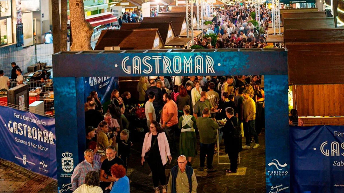 A Culinary Triumph In Los Alcázares: 11,000 Guests And 19,000 Tapas Served