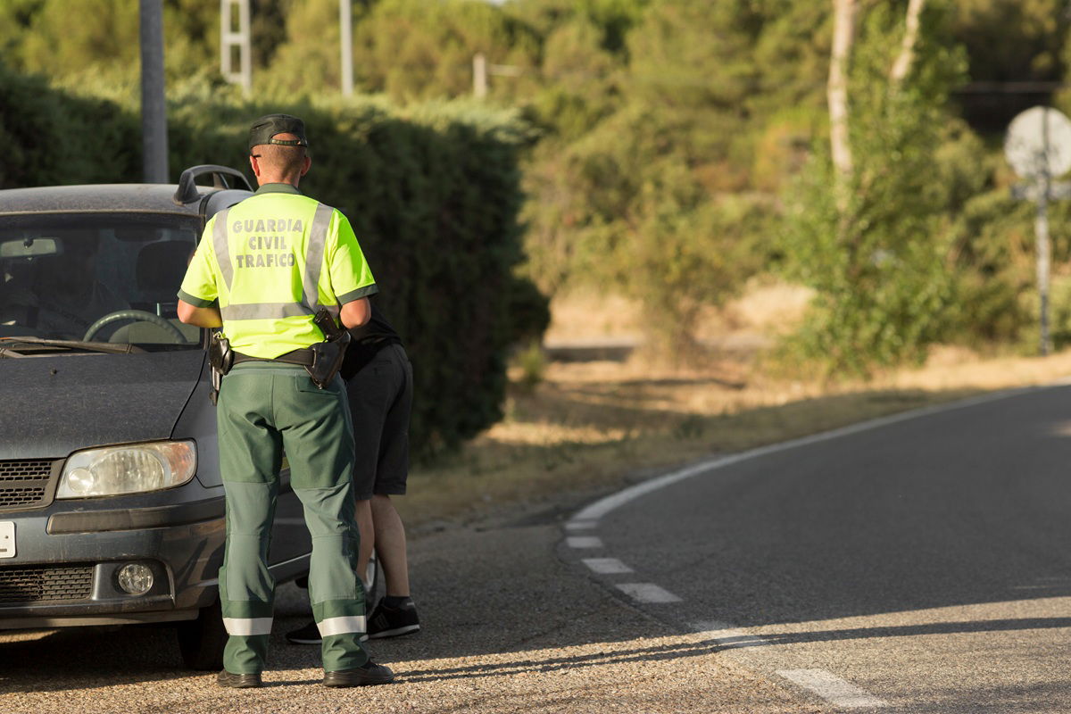Drivers In Spain Beware: This Missing Spray Could Hit You With A €200