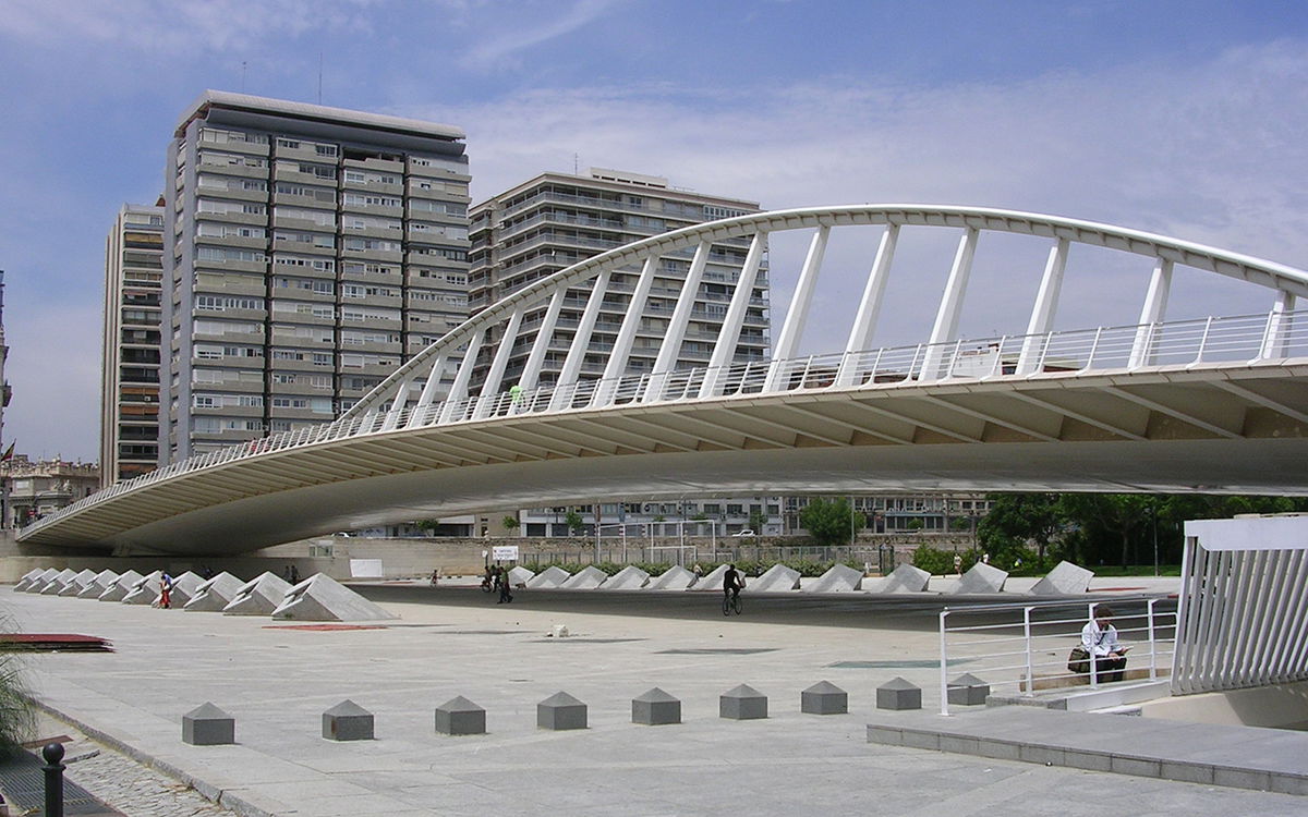 Police Probe Fatal Sedation At Unlicensed Dental Practice In Alzira