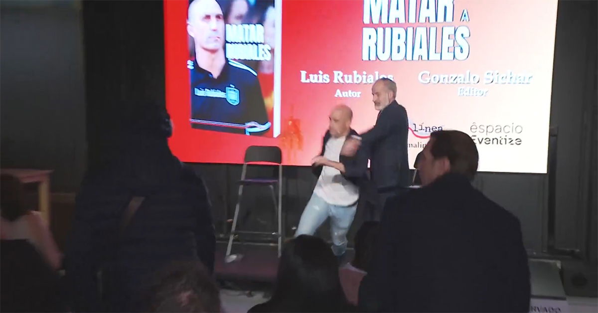 Video: Ex-spanish Football Chief Luis Rubiales Pelted With Eggs At Book Launch