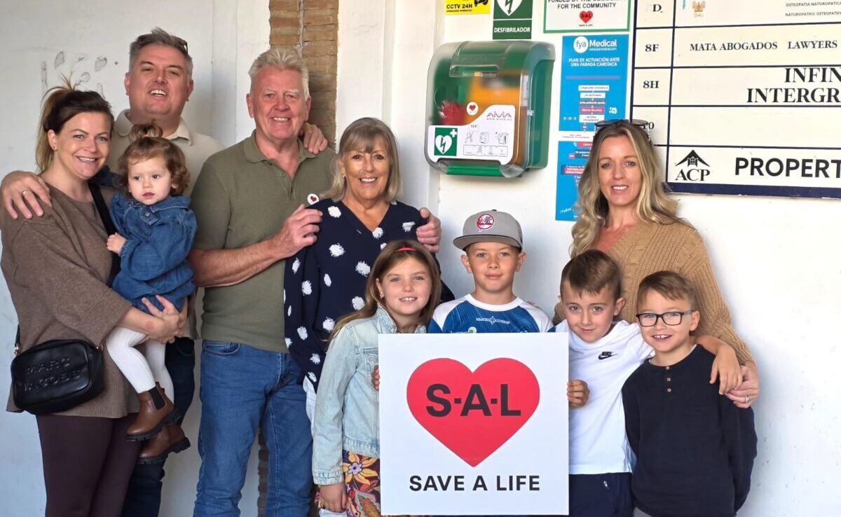 Community Triumphs: Save A Life Campaign Installs Second Defibrillator In Calahonda As Fundraising Efforts Go Beyond Expectations
