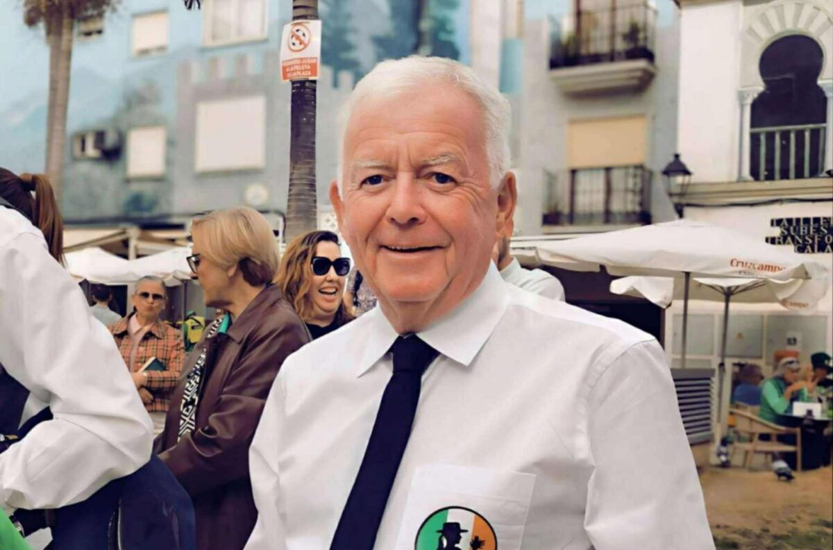 Local Hero Terry Mckinley Honoured As Benalmadena Outstanding Citizen For Work With Irish Association Of Spain