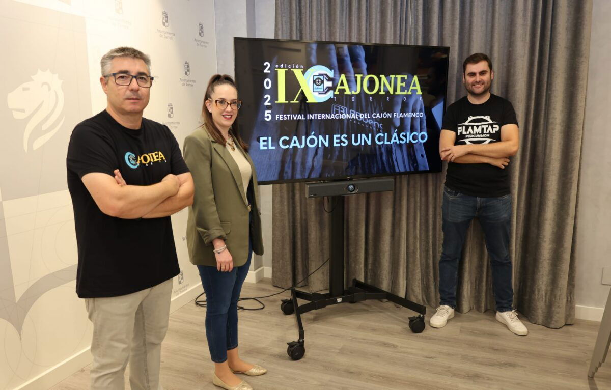 Axarquia Seaside Town Redefines Flamenco With International Flair