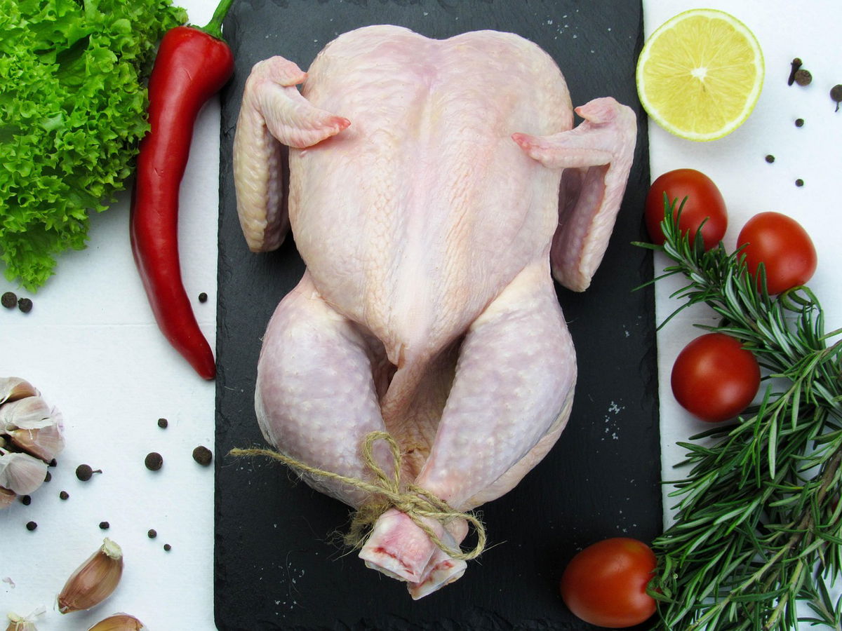 Do You Wash Raw Chicken? Arguments For And Against, Plus Expert Advice