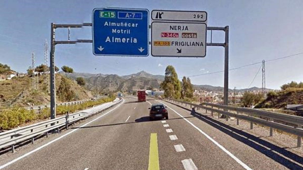 The Malaga Road Tourists Love, While Locals Fear