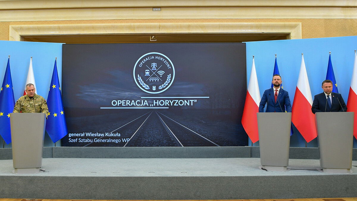 Poland Launches ‘operation Horizon’, Deploying 10,000 Troops Today