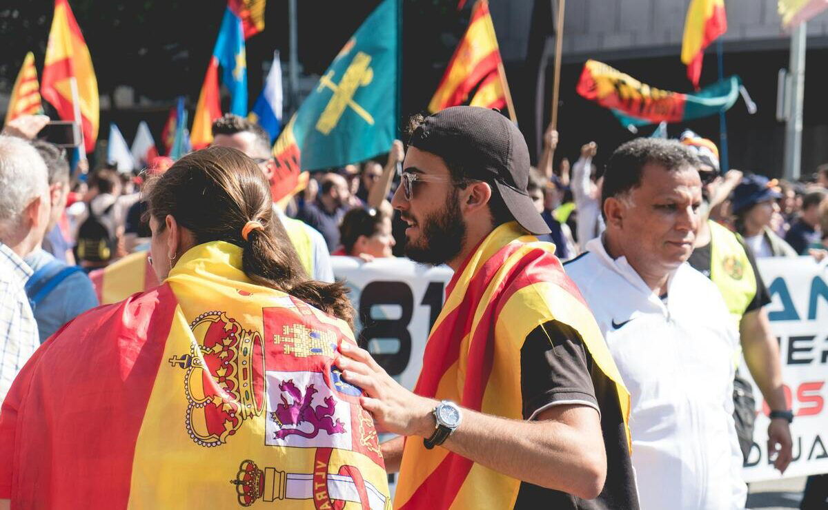 How Spain celebrates Constitution Day: travel, shopping and the start of the holiday season