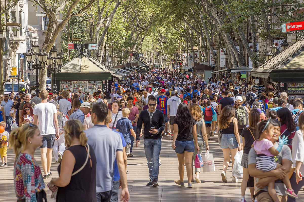 Spain’s Foreign Community Growing 20x Faster Than Spanish Nationals In 2025
