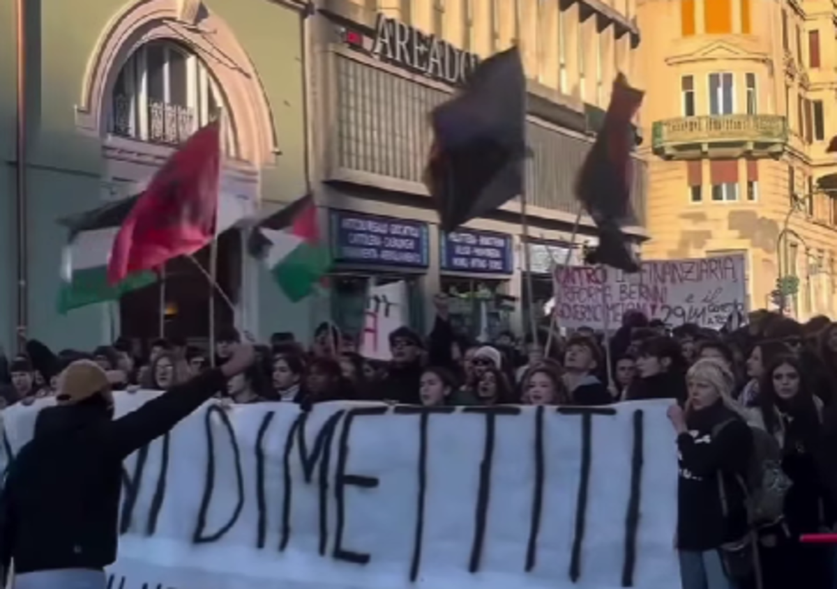 Lisbon Marks Un Solidarity Day With Large Pro-palestine March