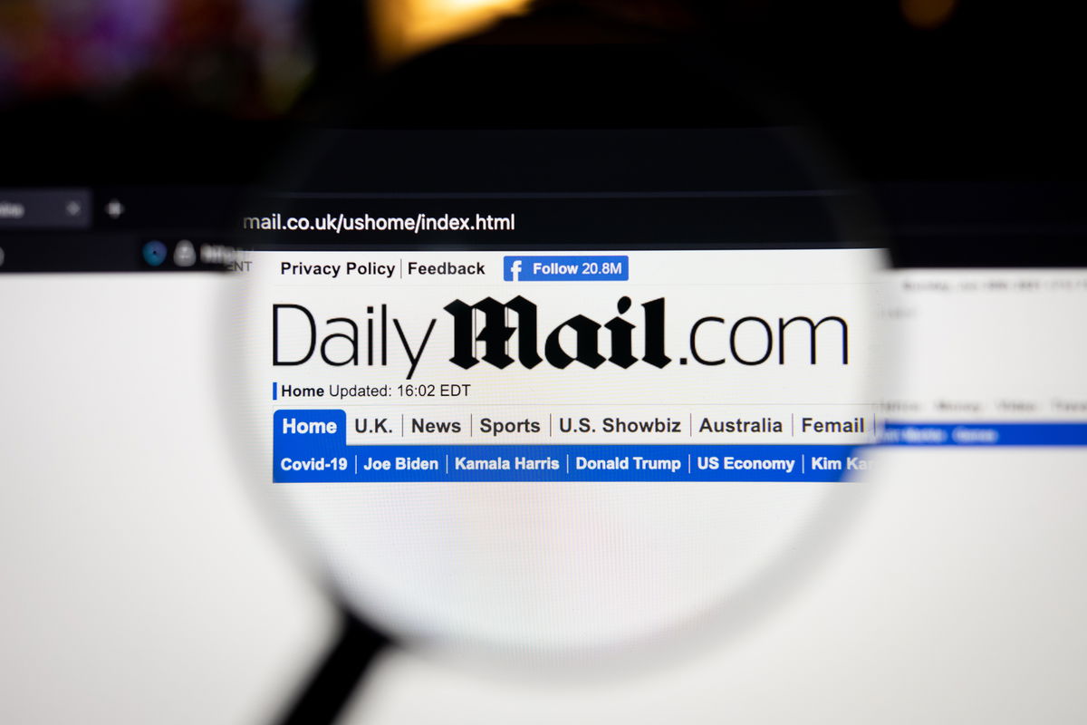 Dmgt Acquires Telegraph For £500m: A Major Media Consolidation