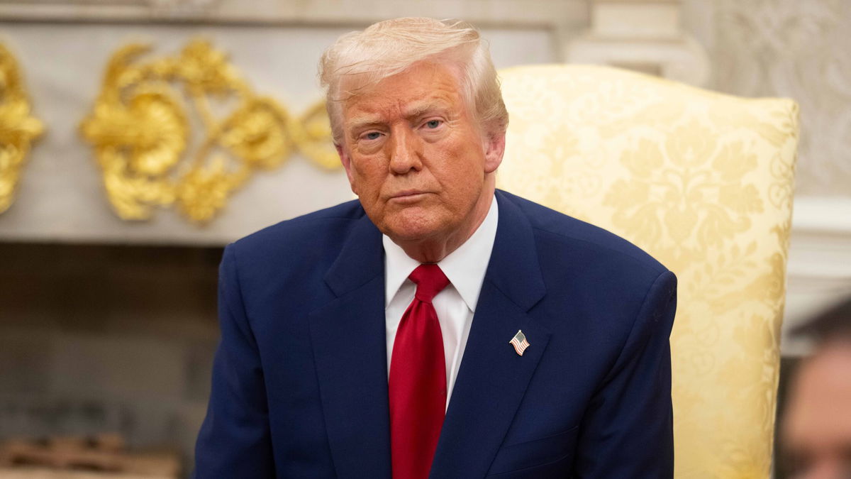 Video: Shocking Moment Guest Collapses Beside Trump During Live White House Briefing