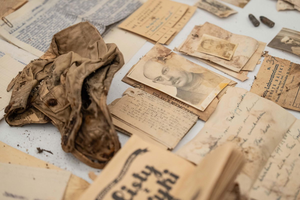 Lost polish resistance documents discovered during renovation in Warsaw