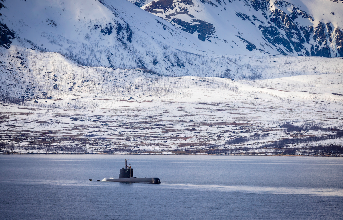 UK and Norway join forces to hunt Russian submarines