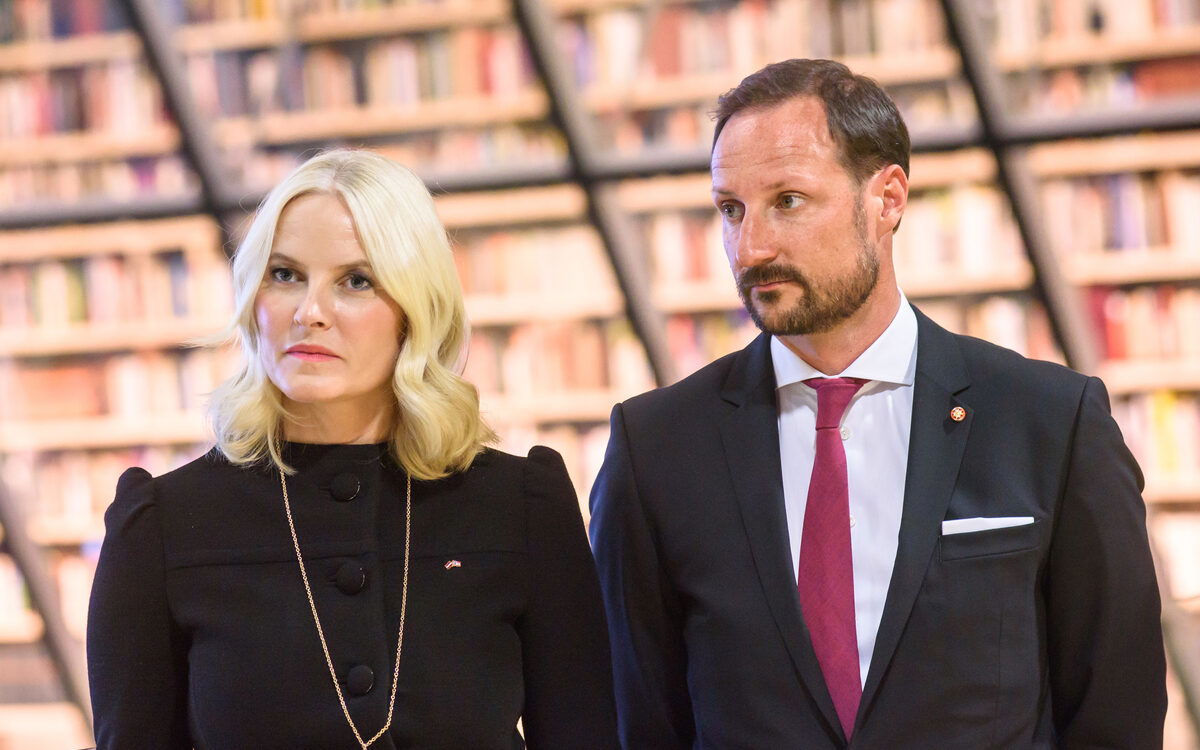 52-year-old Crown Princess Mette-Marit of Norway to undergo lung transplant