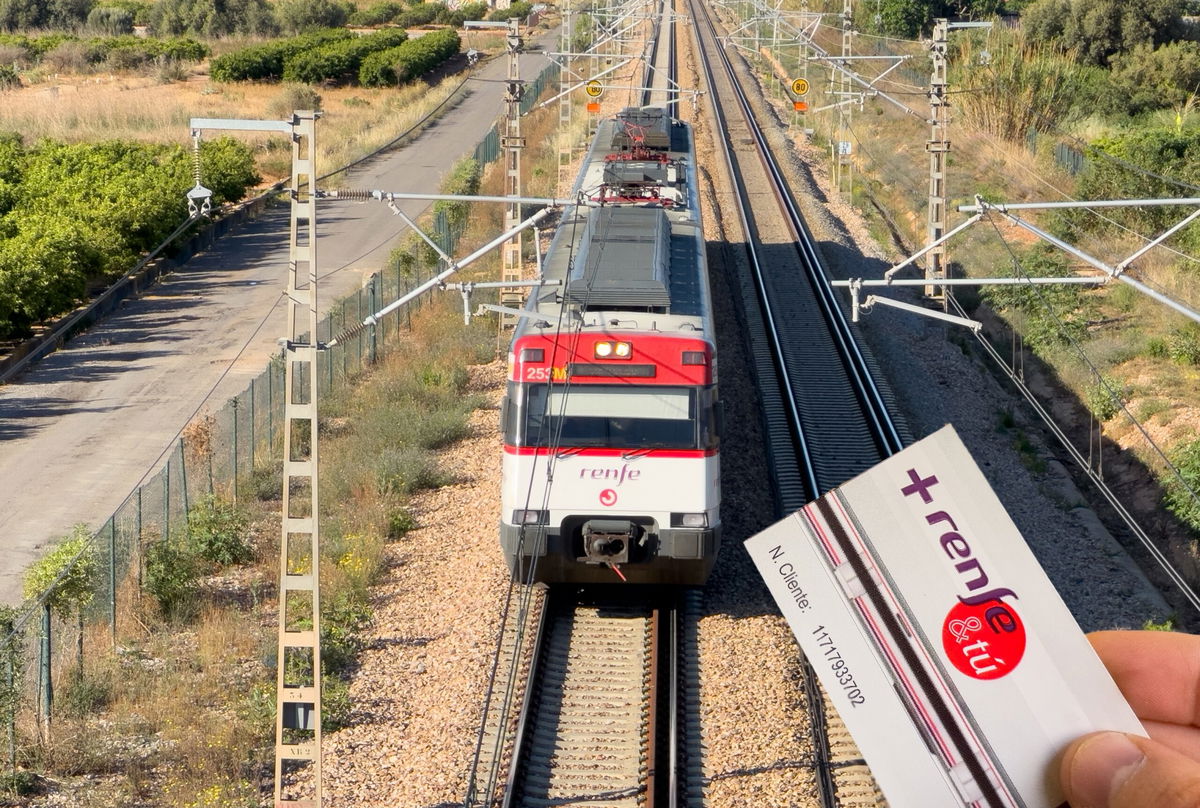 Spain launches €60 monthly nationwide transport pass